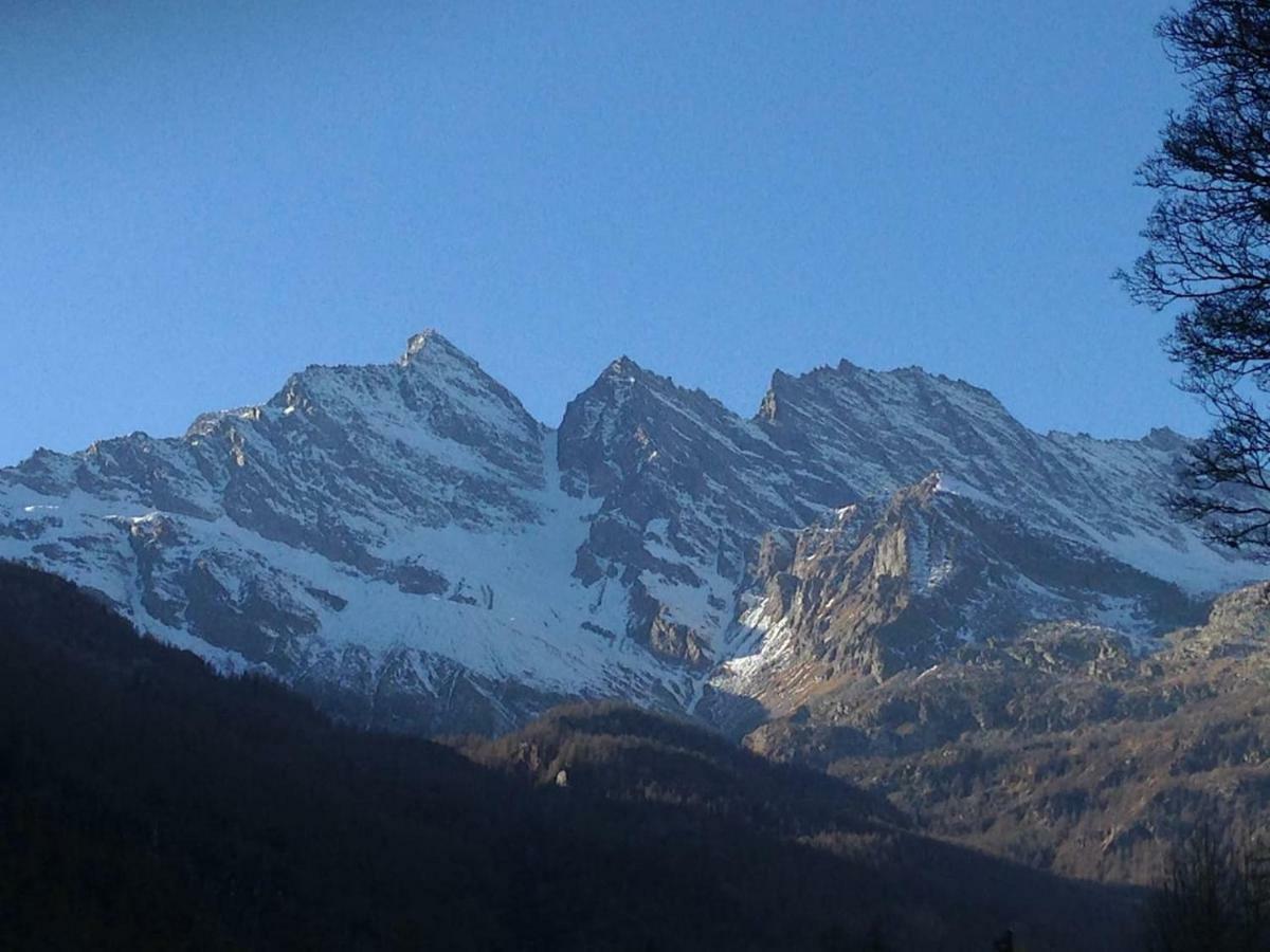 La Casetta nel cuore del Parco Locana Esterno foto